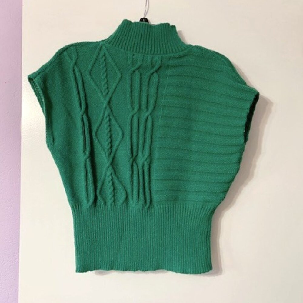 Cloud Ten Sleeveless Mock Neck Sweater Green (Medium)
